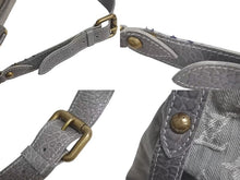 Load image into Gallery viewer, LOUIS VUITTON ルイヴィトン モノグラムデニム ネオカヴィMM 2WAYハンドバッグ M95351 ロゴ ゴールド金具 グレー 美品 中古 4c073967