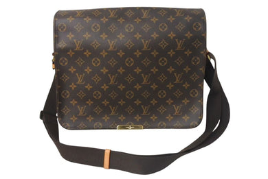 極美品 LOUIS VUITTON ルイヴィトン アベス ショルダーバッグ メッセンジャーバッグ M45257 モノグラム キャリーケース対応 中古 4c073975