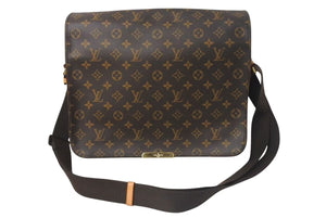 極美品 LOUIS VUITTON ルイヴィトン アベス ショルダーバッグ メッセンジャーバッグ M45257 モノグラム キャリーケース対応 中古 4c073975