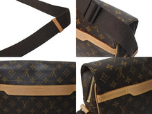 Load image into Gallery viewer, 極美品 LOUIS VUITTON ルイヴィトン アベス ショルダーバッグ メッセンジャーバッグ M45257 モノグラム キャリーケース対応 中古 4c073975