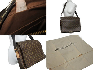 極美品 LOUIS VUITTON ルイヴィトン アベス ショルダーバッグ メッセンジャーバッグ M45257 モノグラム キャリーケース対応 中古 4c073975