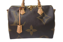 Load image into Gallery viewer, 極美品 LOUIS VUITTON ルイヴィトン モノグラムジャイアント リバース スピーディバンドリエール30 ハンドバッグ M44602 ブラウン 中古 4c073979