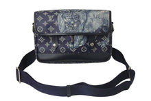 Load image into Gallery viewer, LOUIS VUITTON ルイヴィトン ショルダーバッグ サバンナPM チャップマンブラザーズ M54248 ネイビー シルバー金具 美品 中古 4c073982