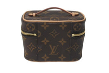 Load image into Gallery viewer, 極美品 LOUIS VUITTON ルイヴィトン ニース ナノ バニティバッグ ハンドバッグ M44936 モノグラム ブラウン 中古 4c073994