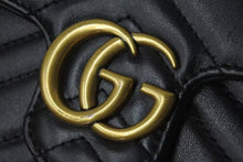 Load image into Gallery viewer, GUCCI グッチ GGマーモント ショルダーバッグ ミニバッグ 476433 レザー ブラック アンティークゴールド金具 美品 中古 4c074102