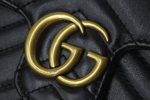 GUCCI グッチ GGマーモント ショルダーバッグ ミニバッグ 476433 レザー ブラック アンティークゴールド金具 美品 中古 4c074102