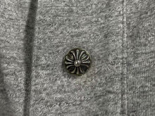 Load image into Gallery viewer, CHROME HEARTS クロムハーツ ベースボールシャツ サイズS クロスボールボタン レザーロゴパッチ グレー シルバー925 美品 中古 4c074111