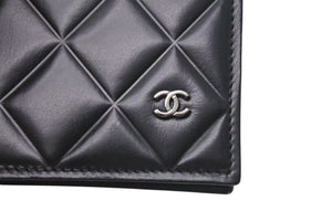 極美品 CHANEL シャネル パスケース キルティング ココマーク 30番台 イタリア製 レザー ブラック シルバー金具 中古 4c074117