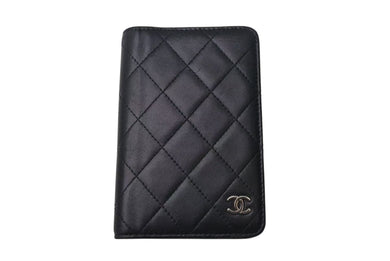CHANEL シャネル ココマーク 手帳ケース キルティング 13番台 イタリア製 ラムスキン ブラック シルバー金具 美品 中古 4c074118