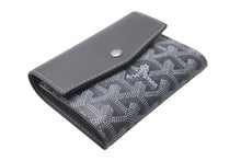 Load image into Gallery viewer, GOYARD ゴヤール サン ガブリエルウォレット 三つ折り財布 フランス製 PVC レザー グレー シルバー金具 美品 中古 4c074123