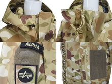 Load image into Gallery viewer, A BATHING APE × ALPHA INDUSTRIES アベイシングエイプ アルファ 20AW Ecwcs 3 Layer ジャケット カモフラ カーキ ポリエステル 001HJG731909X サイズM 美品 中古 4c074136