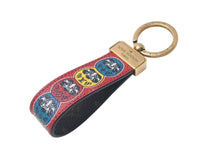 Load image into Gallery viewer, 極美品 LOUIS VUITTON ルイヴィトン 山本寛斎コラボ ポルトクレ ゴラゴンヌ カブキ スティッカー チャーム MP1951 ゴールド 中古 4c074158