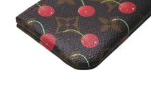 Load image into Gallery viewer, 極美品 LOUIS VUITTON ルイヴィトン モノグラム チェリー ポシェットクレ コインケース ブラウン レッド 村上隆 M95042 中古 4c074161
