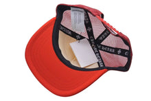 Load image into Gallery viewer, 極美品 CHROME HEARTS クロムハーツ MATTY BOY マッティボーイ メッシュキャップ SEX RECORDS 帽子 サイズOS レッド 中古 4c074164