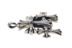 CHROME HEARTS クロムハーツ トリプルCHクロス ペンダント スモール 重量約53.8g シルバー925 美品 中古 4c074170