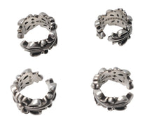 Load image into Gallery viewer, CHROME HEARTS クロムハーツ ダブルフローラルクロス リング 指輪 17号 16.4g シルバー 925 美品 中古 4c074176