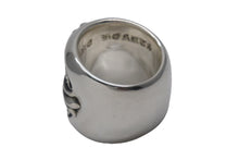 Load image into Gallery viewer, 極美品 CHROME HEARTS クロムハーツ CLASSIC OVAL クラシック オーバルクロス リング 重量約36.4g サイズ14号 シルバー925 中古 4c074248