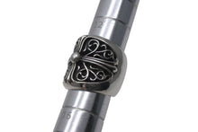 Load image into Gallery viewer, 極美品 CHROME HEARTS クロムハーツ CLASSIC OVAL クラシック オーバルクロス リング 重量約36.4g サイズ14号 シルバー925 中古 4c074248