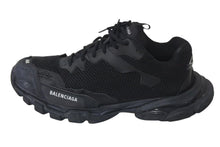 Load image into Gallery viewer, BALENCIAGA バレンシアガ Track3 スニーカー 30.5cm 700873 ブラック サイズ46 美品 中古 4c074254