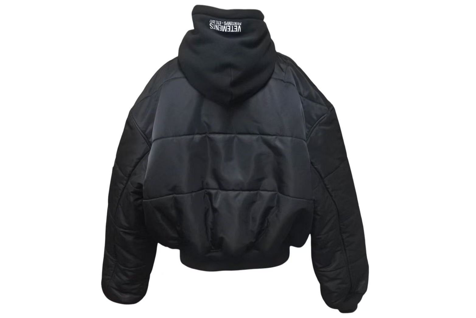 VETEMENTS – Casanova Vintage
