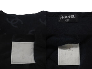 極美品 CHANEL シャネル ココマーク ベロア トップス Tシャツ P06933V04730 サイズ40 ヴィンテージ ブラック 総柄 中古 4c074265