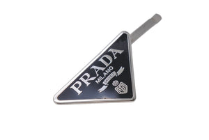 PRADA プラダトライアングルロゴ メタルヘアクリップ ブラック シルバー金具 中古 1IF051 美品 4c070430