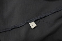 Load image into Gallery viewer, LOEWE ロエベ アナグラム Tシャツ H526Y22X75 グレー コットン XL メンズ 美品 中古 4c074305