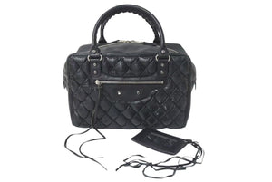 BALENCIAGA バレンシアガ マトラッセ シティ ハンドバッグ ブラック カーフ シルバー金具 ミニボストン 鞄 168031 美品 中古 4c074324