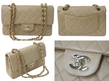 Load image into Gallery viewer, CHANEL シャネル マトラッセ23 ショルダーバッグ 6番台 Wフラップ ベージュ ラムスキン ゴールド金具 美品 中古 4c074370