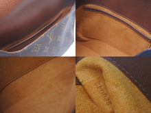 Load image into Gallery viewer, LOUIS VUITTON ルイヴィトン モノグラム ミュゼットタンゴ ショルダーバッグ M51388 ロゴ 斜め掛け 鞄 ゴールド金具 美品 中古 4c074377