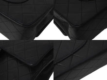 Load image into Gallery viewer, CHANEL シャネル マトラッセ25 Wフラップ Wチェーンショルダーバッグ 1番台 ラムスキン ココマーク ブラック ゴールド金具 美品 中古 4c074396