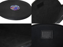 Load image into Gallery viewer, 極美品 LOUIS VUITTON ルイヴィトン Disc Pouch ディスク ポーチ ターコイズ/レッド/ダークブルー M81777 中古 4c074434