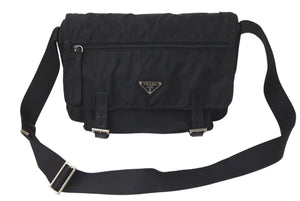 PRADA プラダショルダーバッグ テスート イタリア製 ナイロン レザー ブラック シルバー金具 美品 中古 4c074444 