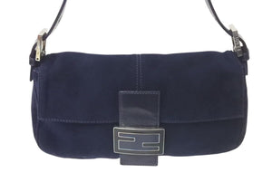 FENDI フェンディ マンマバケット ワンショルダーバッグ イタリア製 スウェードレザー ネイビー シルバー金具 美品 中古 4c074445 