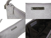 Load image into Gallery viewer, GUCCI グッチ GG柄 ワンショルダーバッグ ポーチ 07198 イタリア製 キャンバス レザー パープル シルバー金具 美品 中古 4c074448