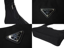 Load image into Gallery viewer, PRADA プラダ Hobo Handbag Triangle Logo ホーボー ハンドバッグ トライアングルロゴ ブラック ナイロン 美品 中古 4c074449