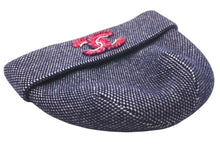 Load image into Gallery viewer, CHANEL シャネル Cashmere Embroidery Coco Mark Beanie カシミヤ 刺繍 ココマークビーニー ネイビー 美品 中古 4c074477