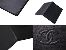 Load image into Gallery viewer, CHANEL シャネル Caviar Skin Passport case キャビアスキン パスポートケース 18番台 ブラック 美品 中古 4c074496