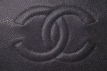 Load image into Gallery viewer, CHANEL シャネル 長財布 ラウンドジップ キャビアスキン ココマーク 4番台 ブラック レディース 美品 中古 4c074505