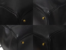Load image into Gallery viewer, CHANEL シャネル ココマーク ボストンバッグ キャビアスキン 5番台 レザー ブラック 美品 中古 4c074515