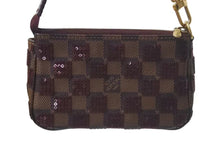 Load image into Gallery viewer, 極美品 LOUIS VUITTON ルイヴィトン モノグラム ミニポシェット アクセソワール ダミエパイエット N63176 スパンコール 中古 4c074520