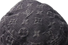 Load image into Gallery viewer, 極美品 LOUIS VUITTON ルイヴィトン シャポー バケットハット N80207 サイズL モノグラム デニム ウォッシュド加工 中古 4c074530
