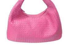 Load image into Gallery viewer, 極美品 BOTTEGA VENETA ボッテガ ヴェネタ イントレチャート ホーボーバッグ ワンショルダーバッグ レザー ピンク 中古 4c074534