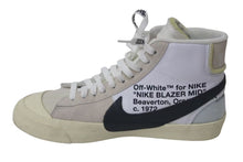 Load image into Gallery viewer, NIKE OFF-WHITE ナイキ オフホワイト ブレーザー ザ・テン THE 10 BLAZER MID スニーカー ホワイト ブラック AA3832-100 美品 中古 4c074581