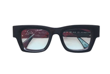 Load image into Gallery viewer, LOUIS VUITTON ルイヴィトン チャールストン サングラス ブラック プラスチック アイウェア 小物 眼鏡 49☐22 Z1244E 美品 中古 4c074599