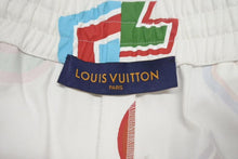 Load image into Gallery viewer, 新品未使用 LOUIS VUITTON ルイヴィトン NBAプリンテッド バスケットボールショーツ RM212M ES9 HLP26W サイズM 21SS ホワイト 中古 4c074607