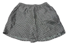 Load image into Gallery viewer, LOUIS VUITTON ルイヴィトン ジャカードモノグラムシルクショートパンツ グリーン グレー RM242MM KSY HRP 美品 中古 4c074613