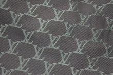 Load image into Gallery viewer, LOUIS VUITTON ルイヴィトン ジャカードモノグラムシルクショートパンツ グリーン グレー RM242MM KSY HRP 美品 中古 4c074613