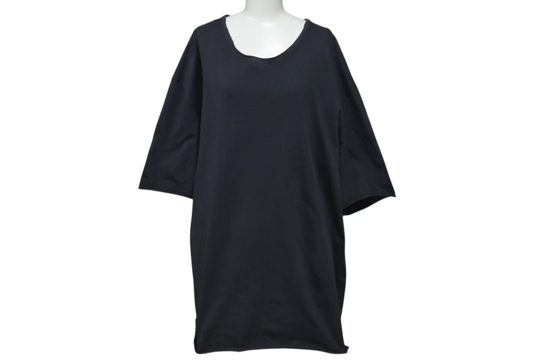 極美品 Maison Margiela メゾンマルジェラ 22SS オーバーサイズ カットオフ 半袖Ｔシャツ ブラック ファブリック S50GC0668 サイズM 中古 4c074648