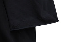 Load image into Gallery viewer, 極美品 Maison Margiela メゾンマルジェラ 22SS オーバーサイズ カットオフ 半袖Ｔシャツ ブラック ファブリック S50GC0668 サイズM 中古 4c074649
